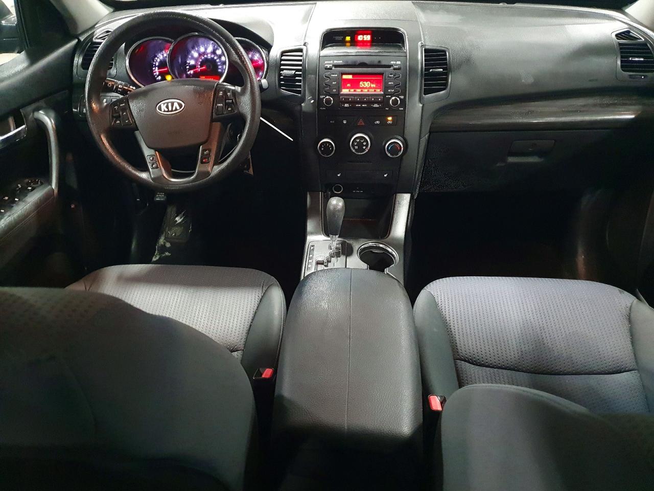 Kia Sorento Base