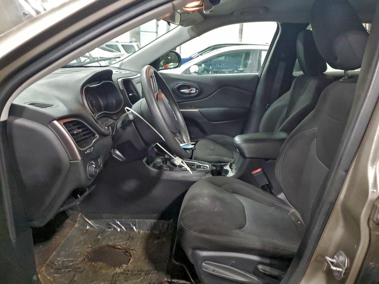 Jeep Grand Cherokee Latitude