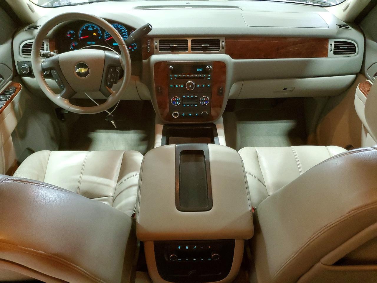 Chevrolet Suburban K1500 Lt