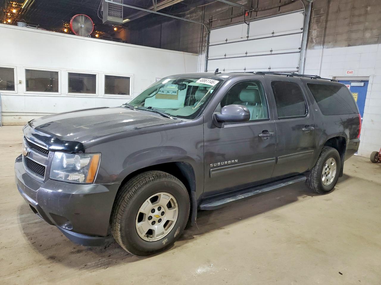 Salvage Chevrolet Suburban Image