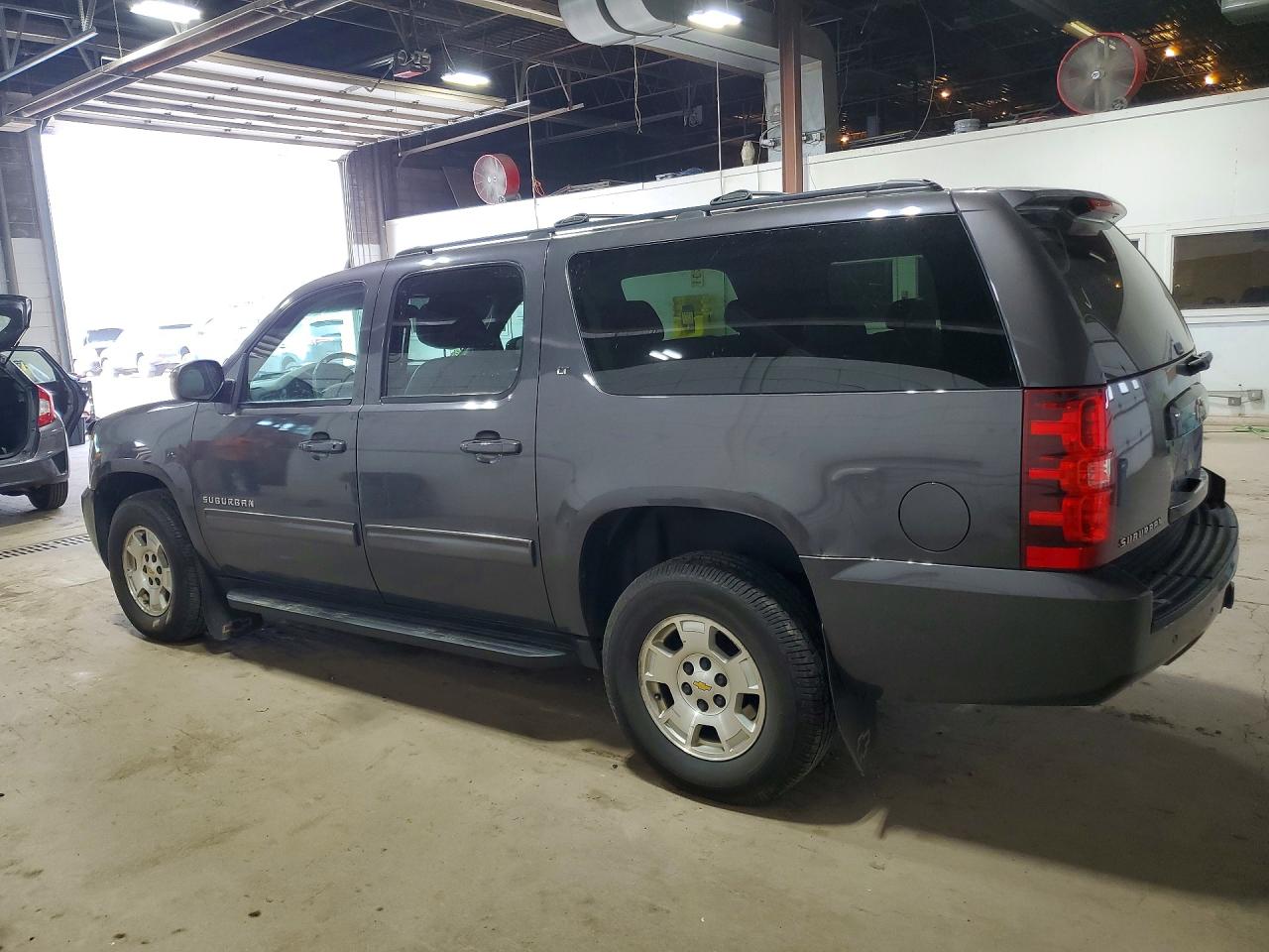 Chevrolet Suburban K1500 Lt
