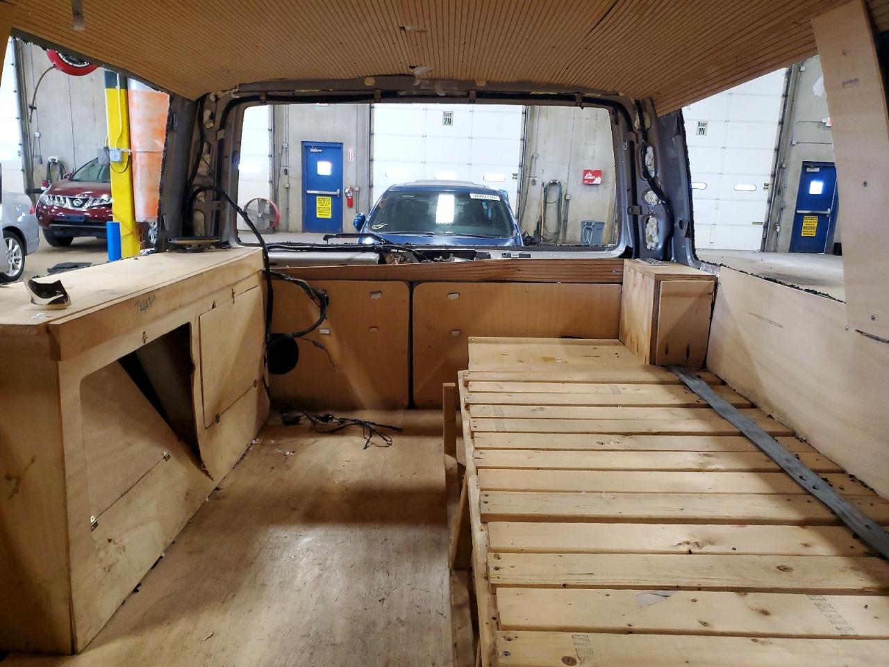 GMC Safari