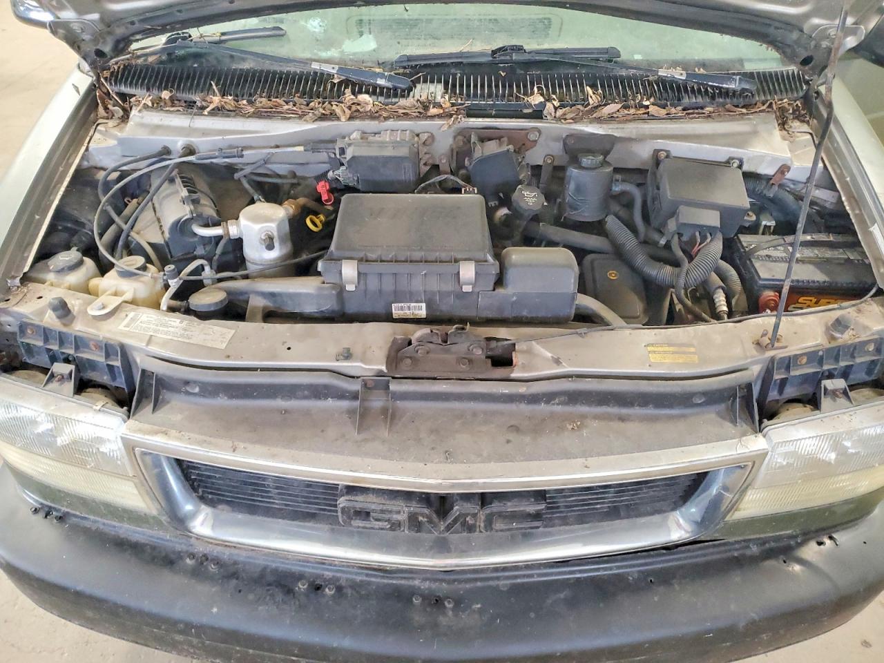 GMC Safari