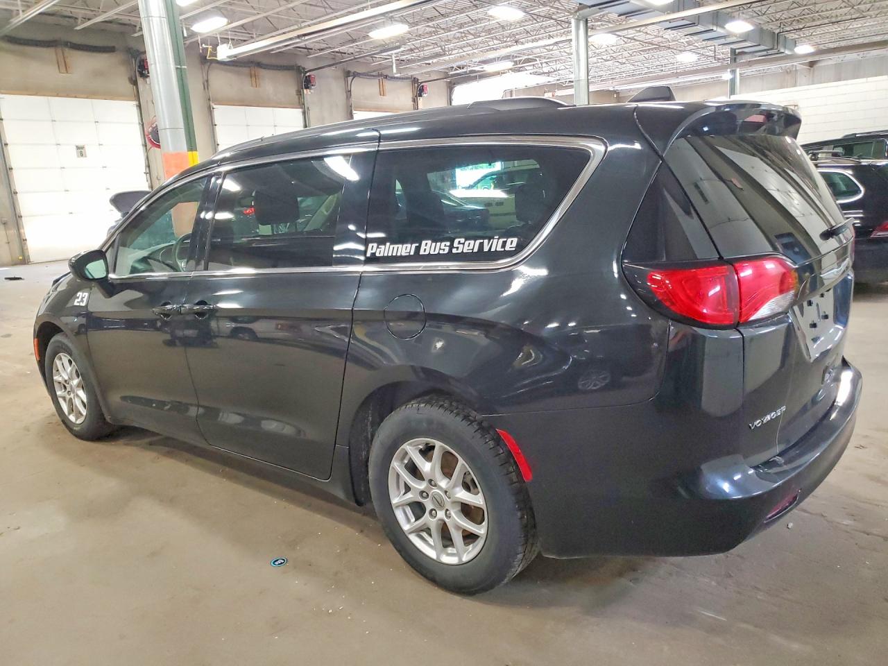 Chrysler Minivan Lxi