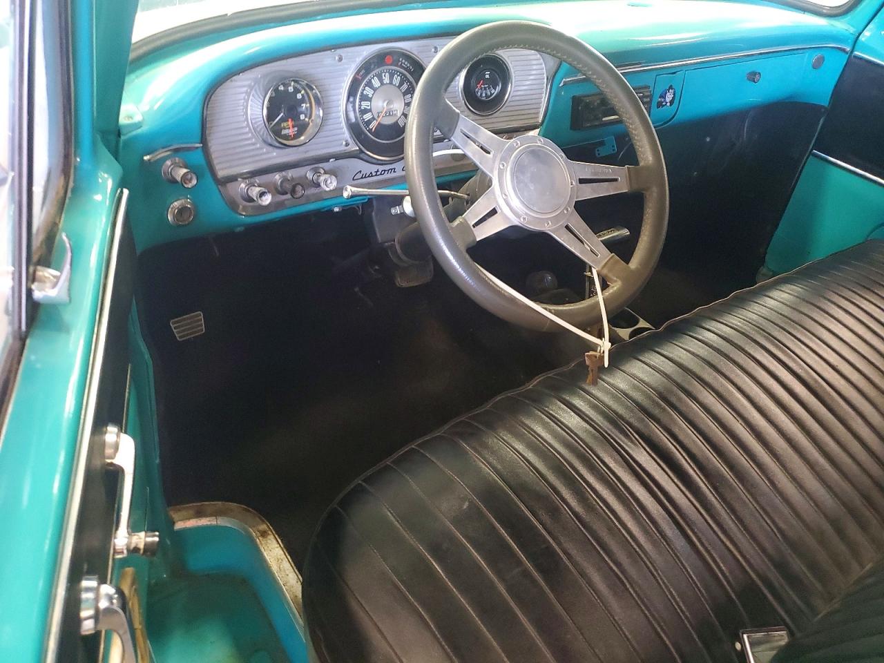 Ford F-100
