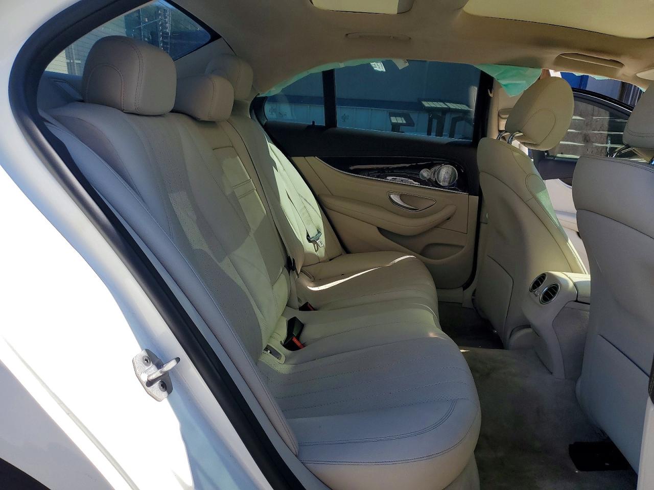 Mercedes-Benz E-Class 350 4matic