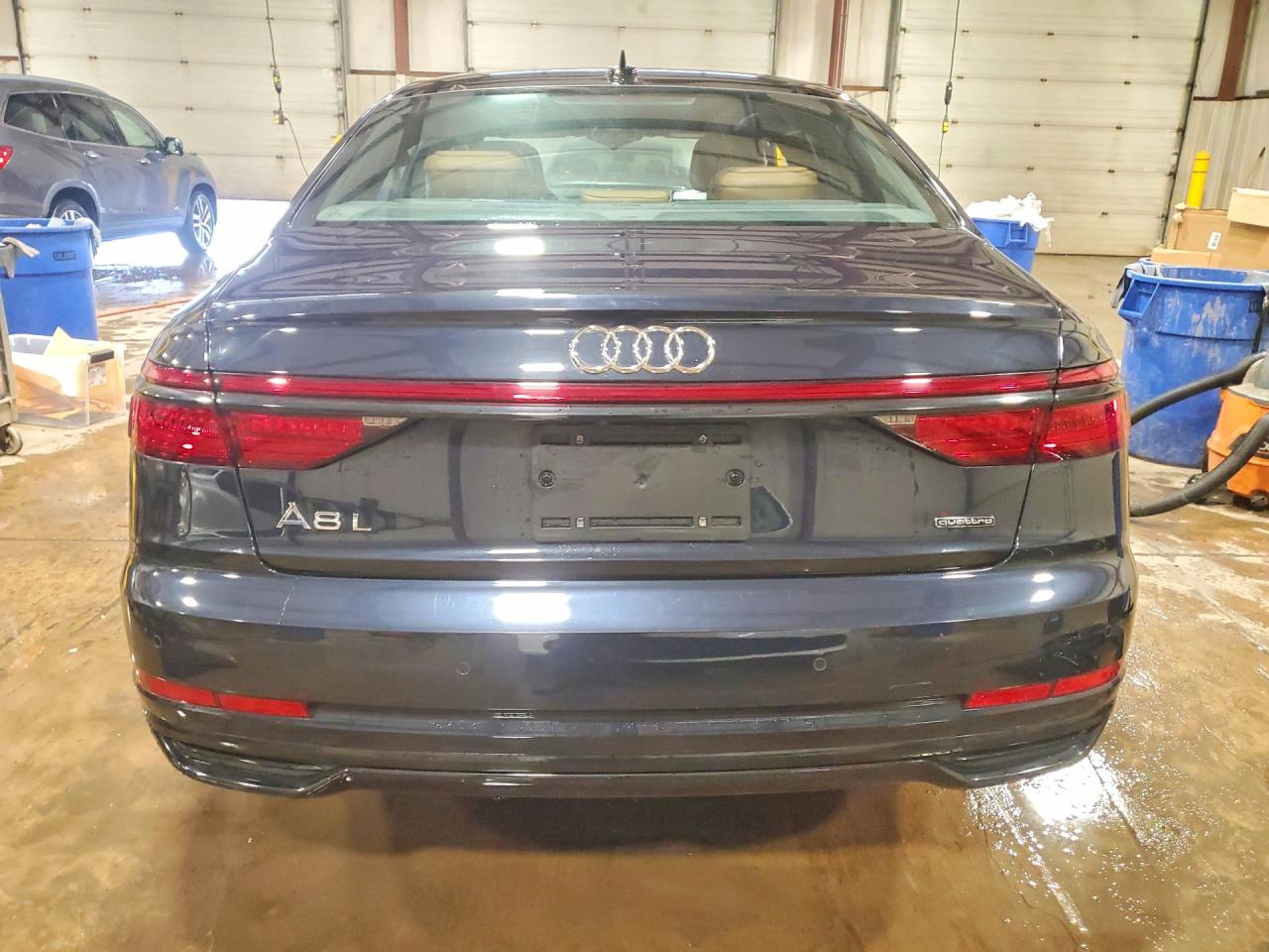 Audi A8 L E