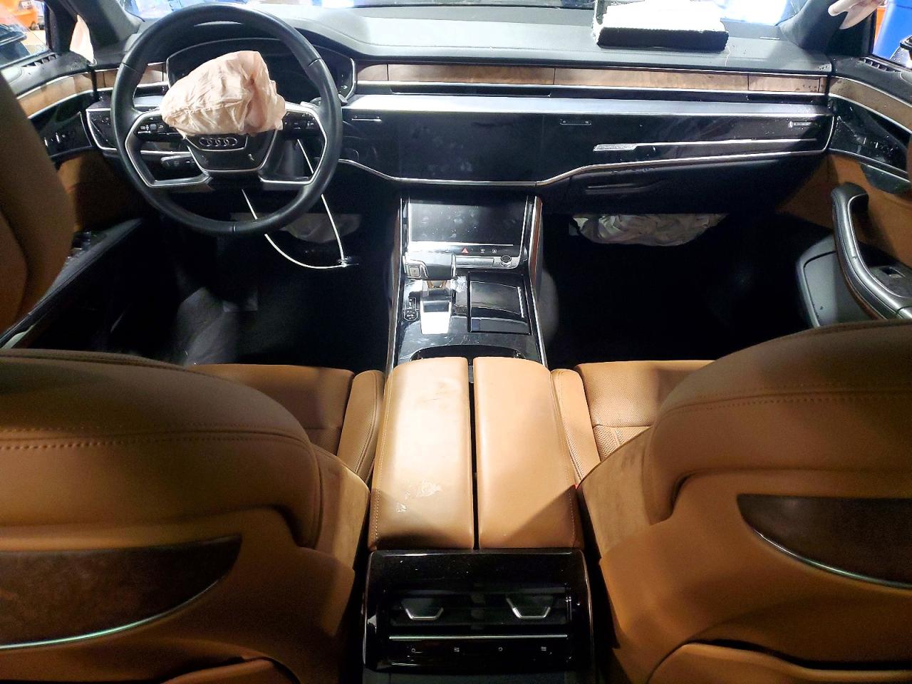 Audi A8 L E