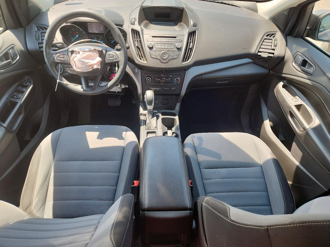 Ford Escape S