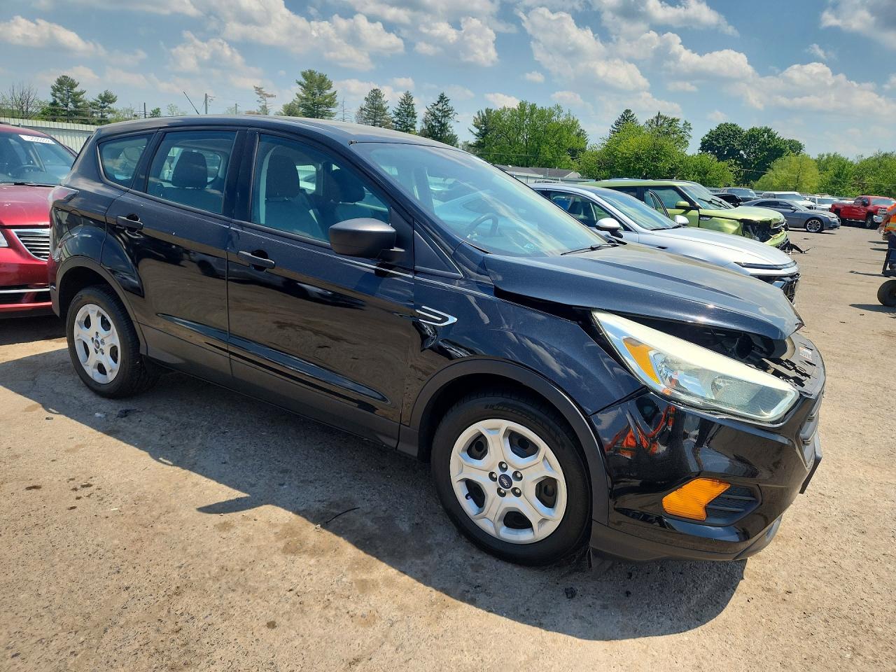 Ford Escape S