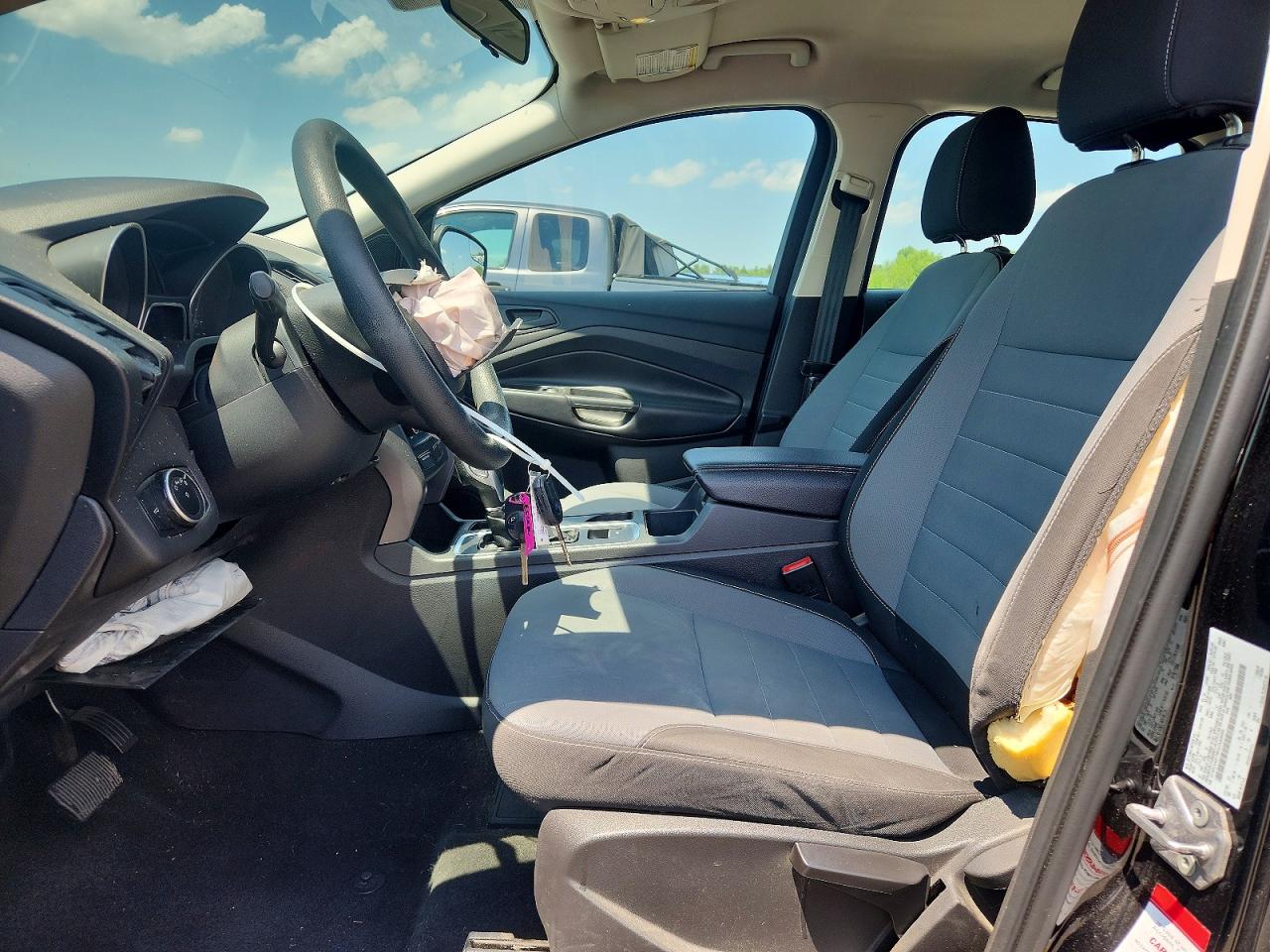 Ford Escape S