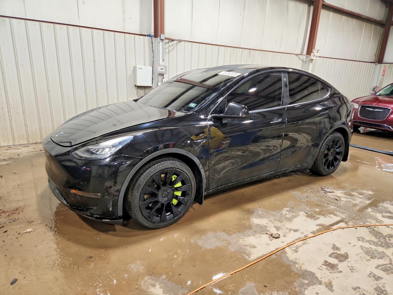 Salvage Tesla Model Y Image