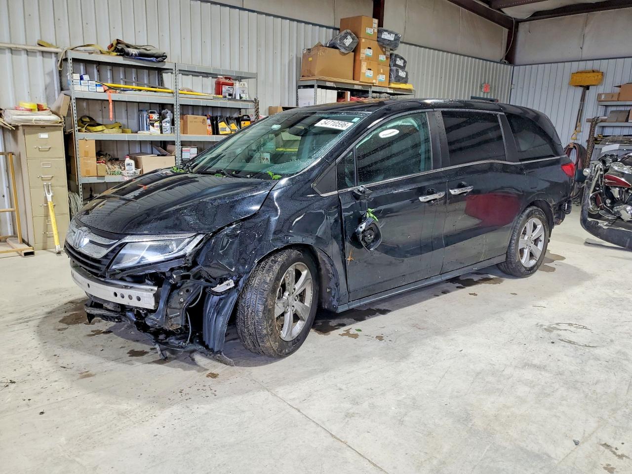 Salvage Honda Odyssey Image