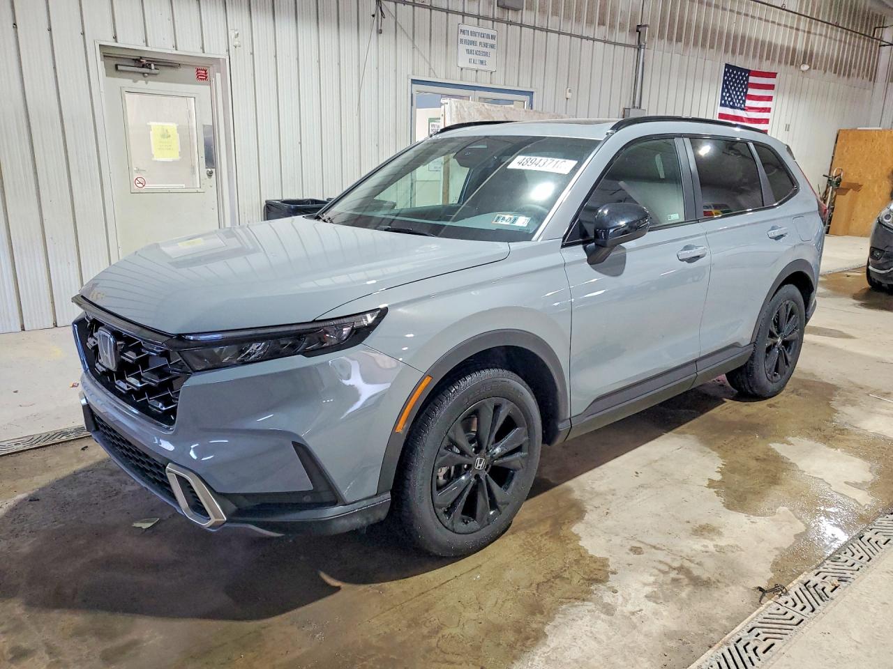 Salvage Honda Crv Image