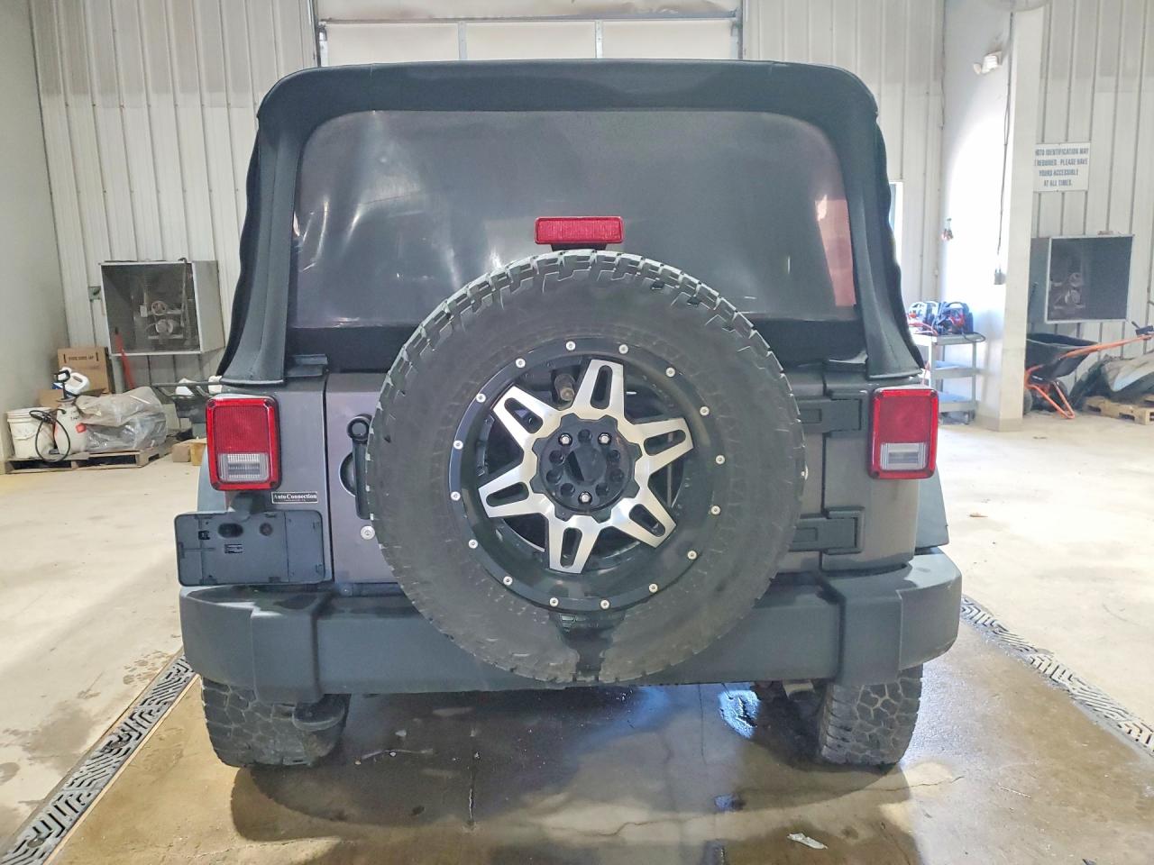 Jeep Wrangler Sport