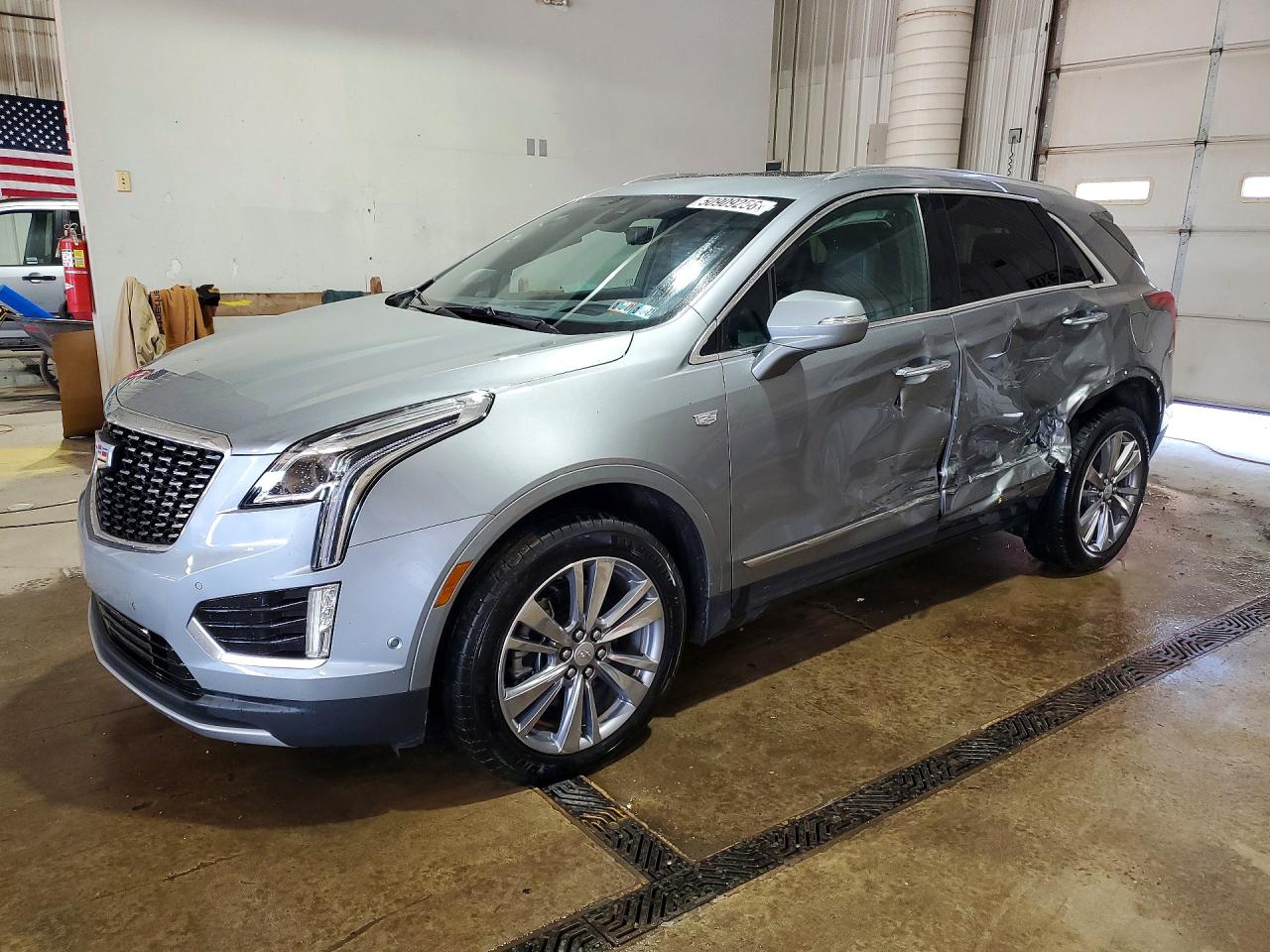 2025 Cadillac XT5