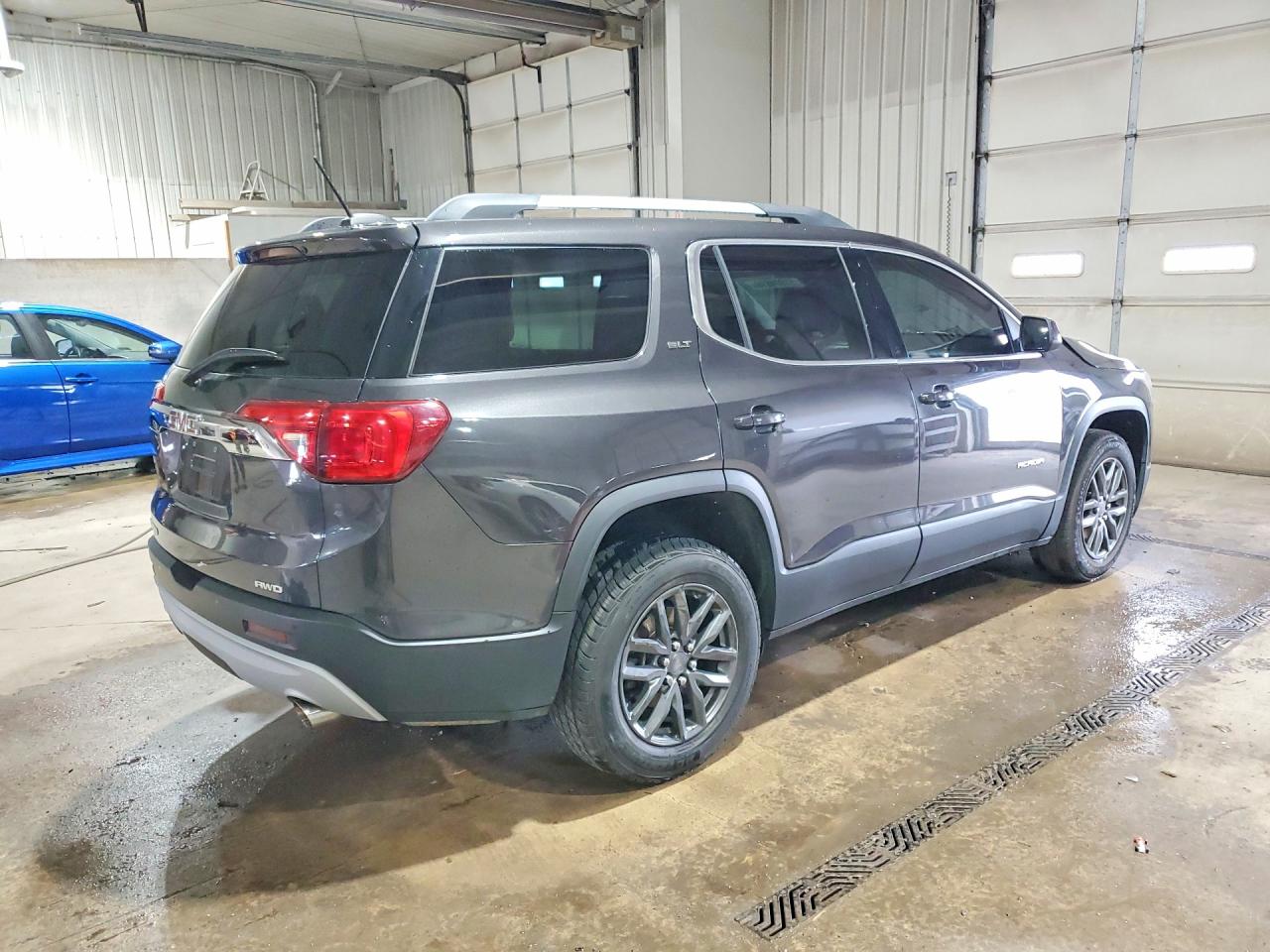 GMC Acadia Slt-1
