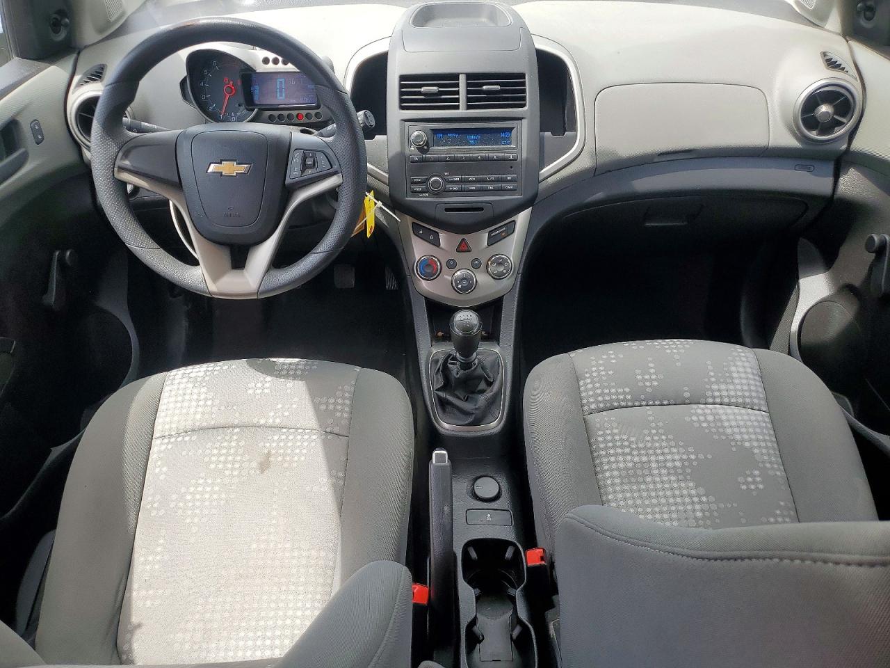 Chevrolet Sonic Ls