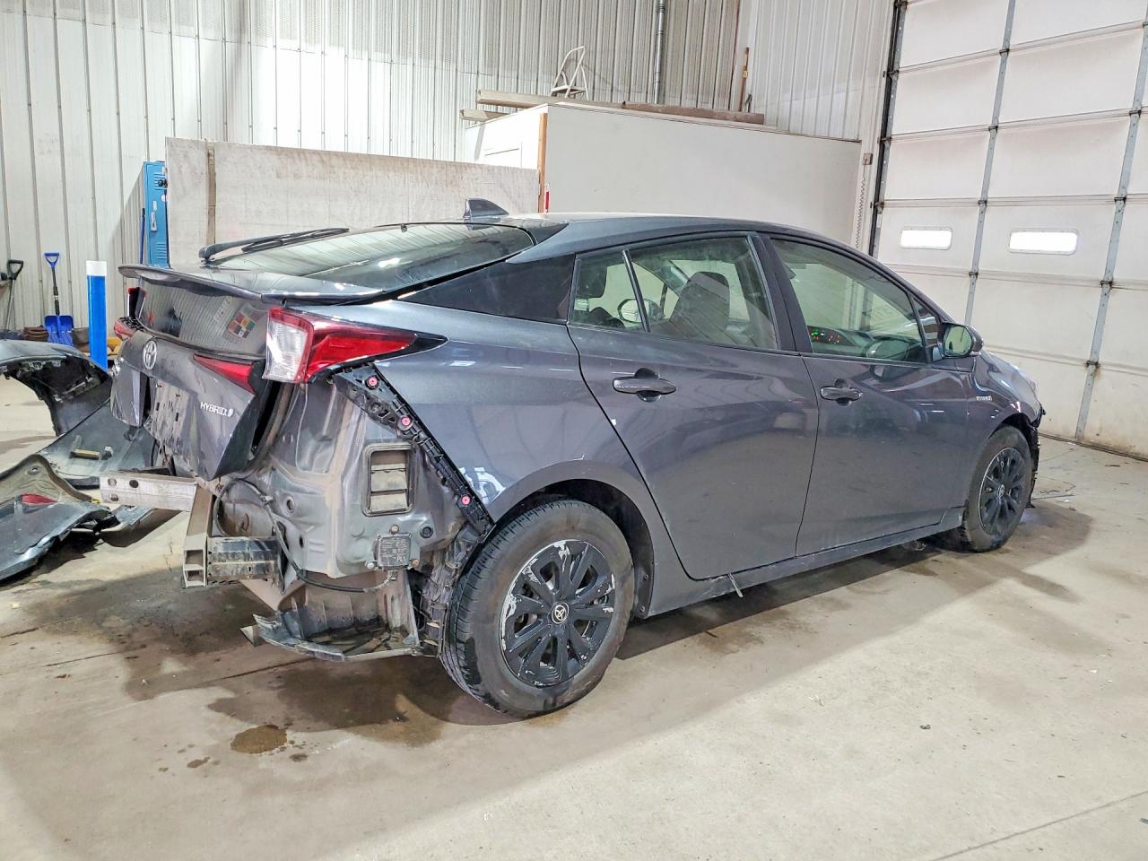 Toyota Prius Le Awd-e