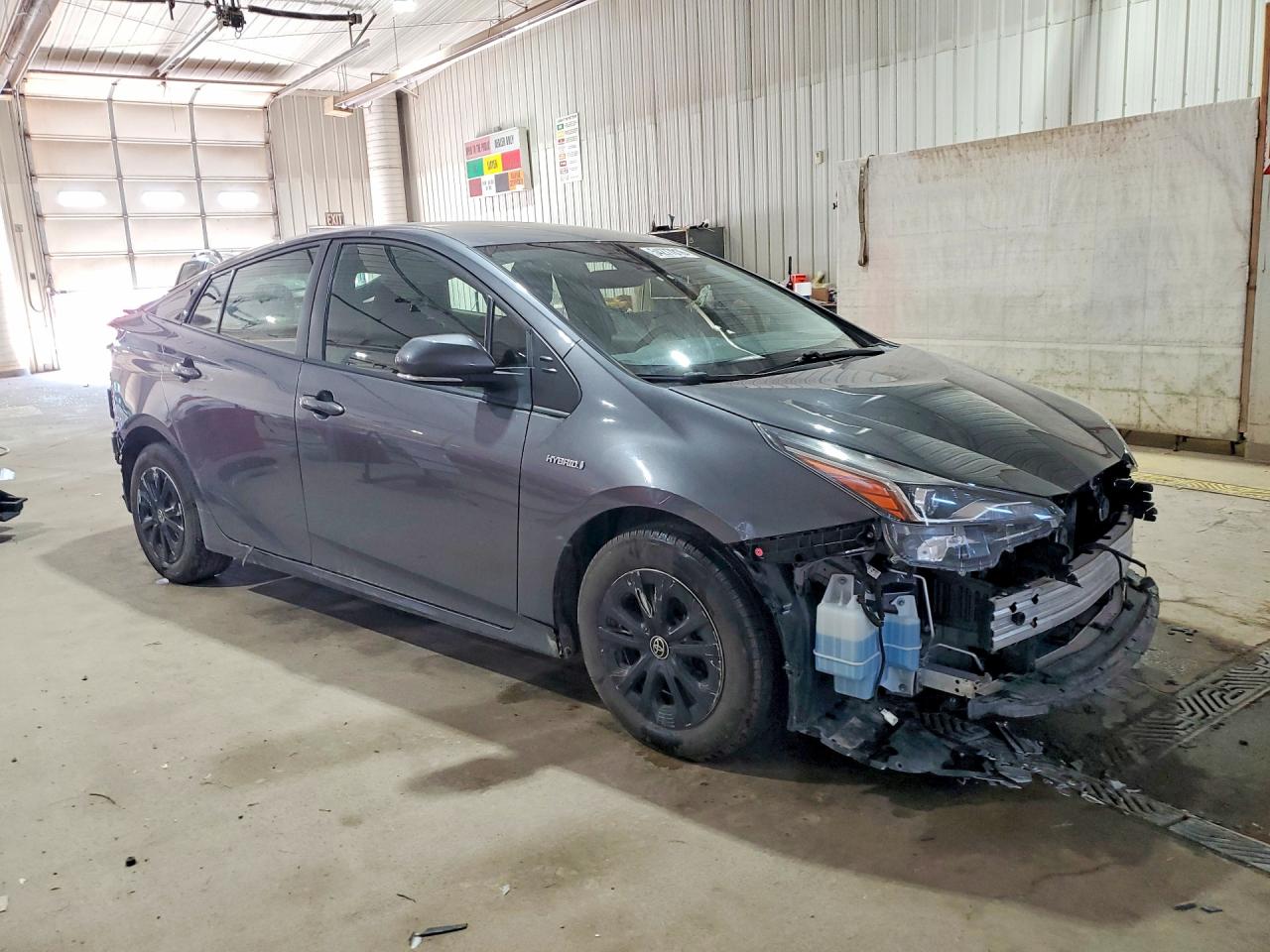 Toyota Prius Le Awd-e