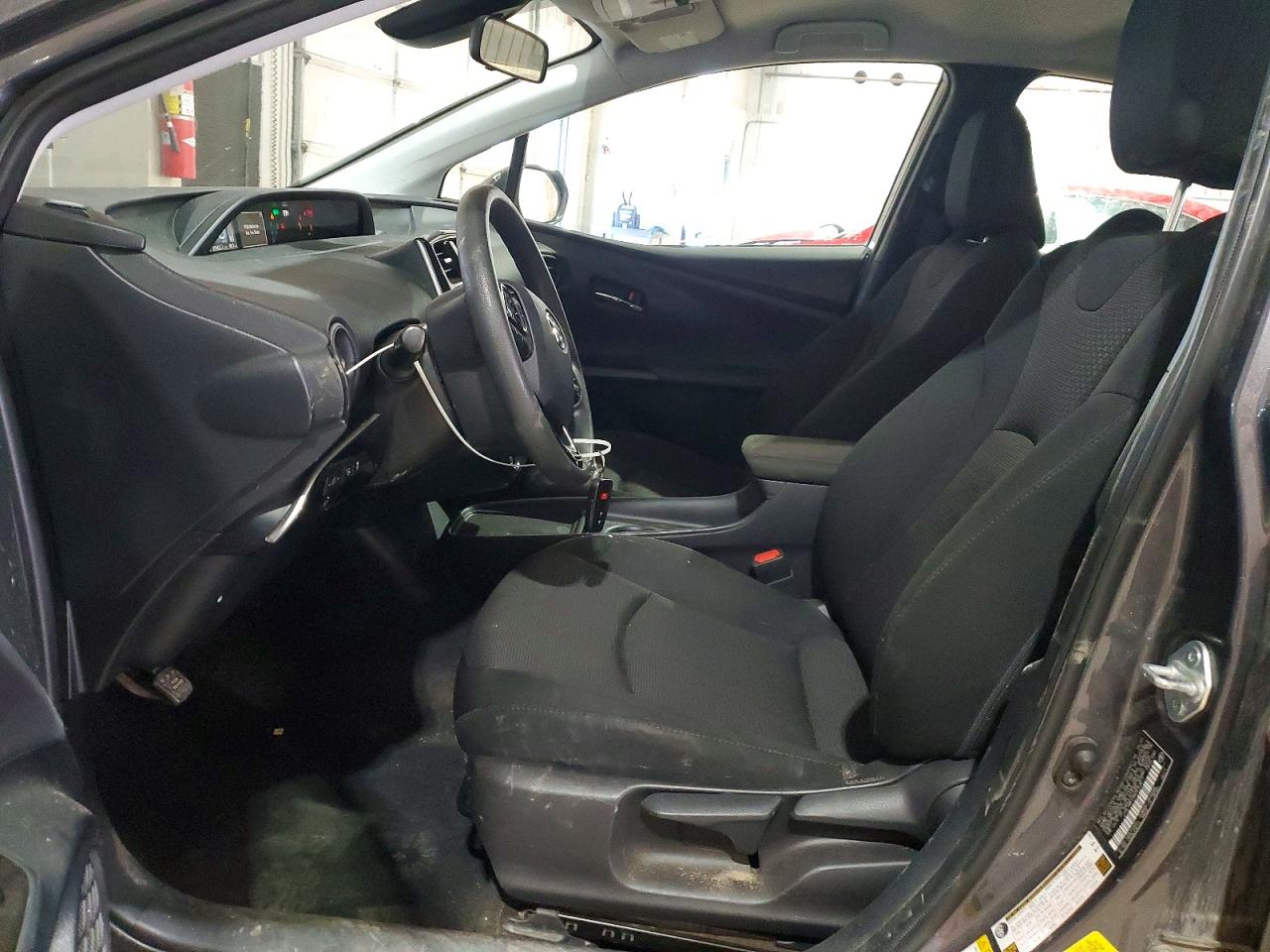 Toyota Prius Le Awd-e