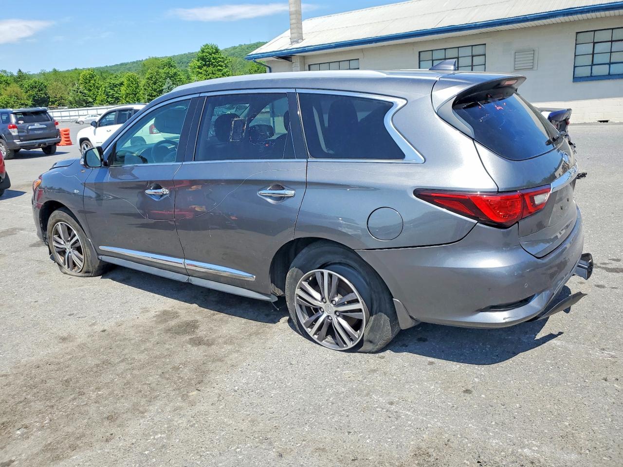 INFINITI Qx Pure