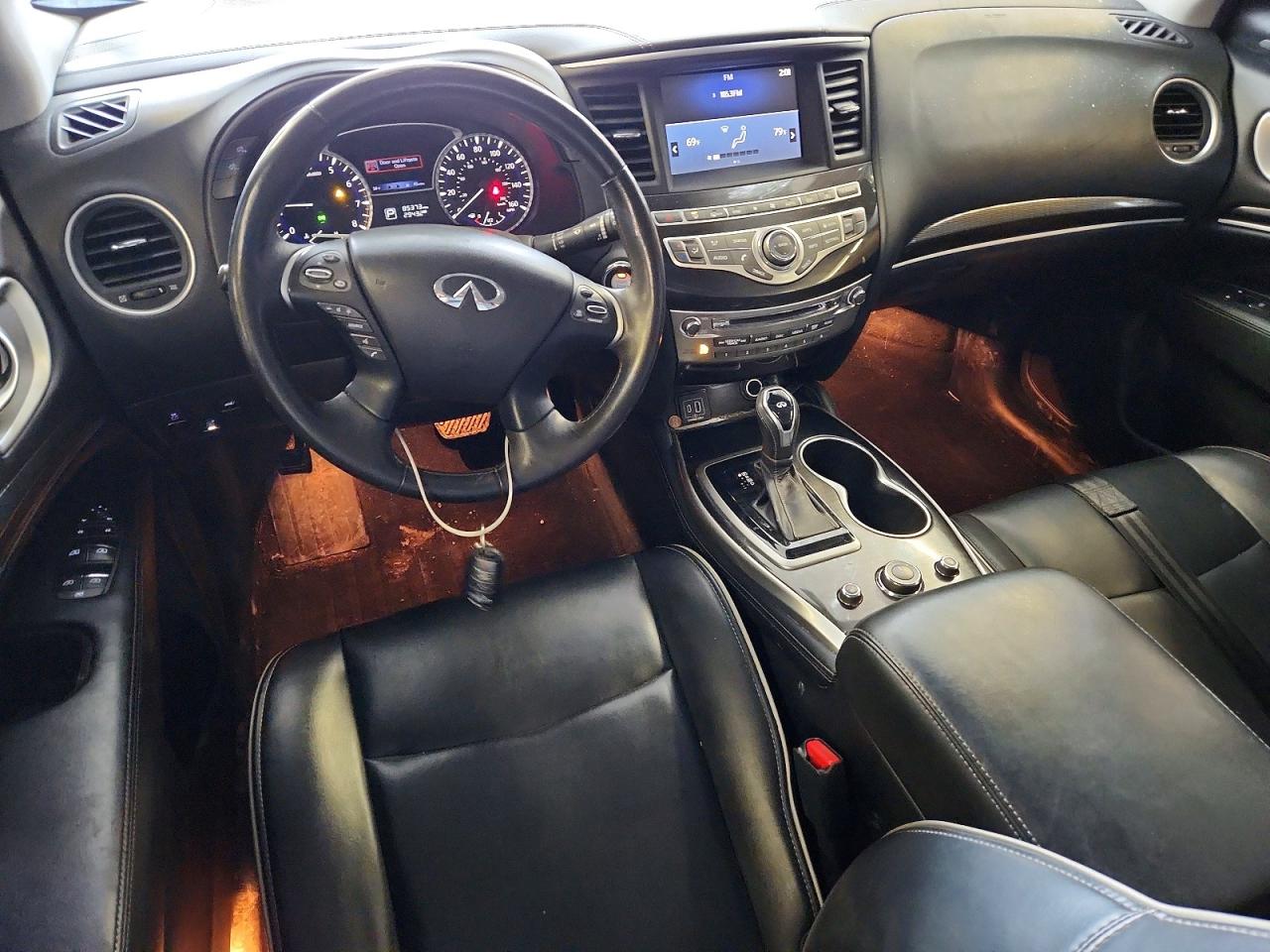 INFINITI Qx Pure