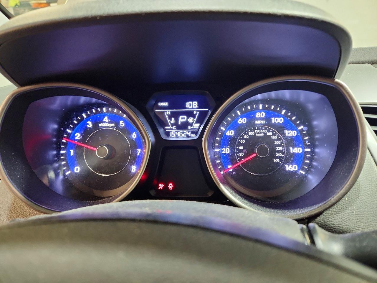 Hyundai ELANTRA Se
