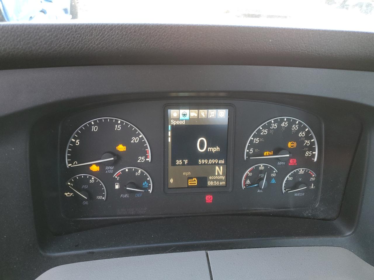 Freightliner Cascadia 1