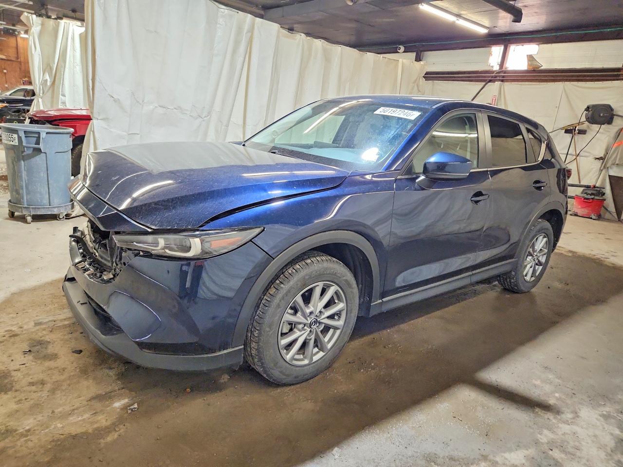 Salvage Mazda Cx Image