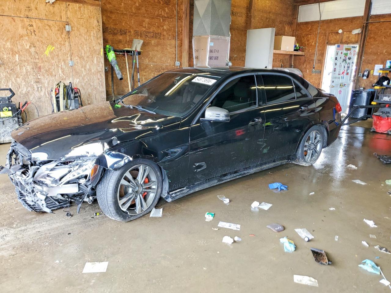 Salvage Mercedes-Benz E-Class Image