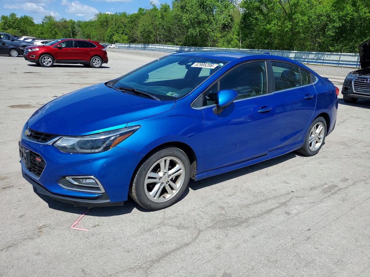 Salvage Chevrolet Cruze Image
