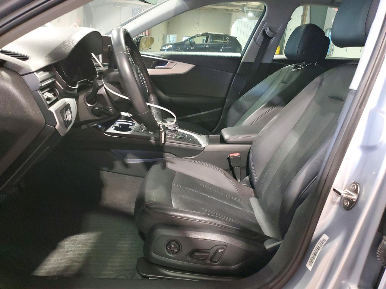 Audi A4 Premium