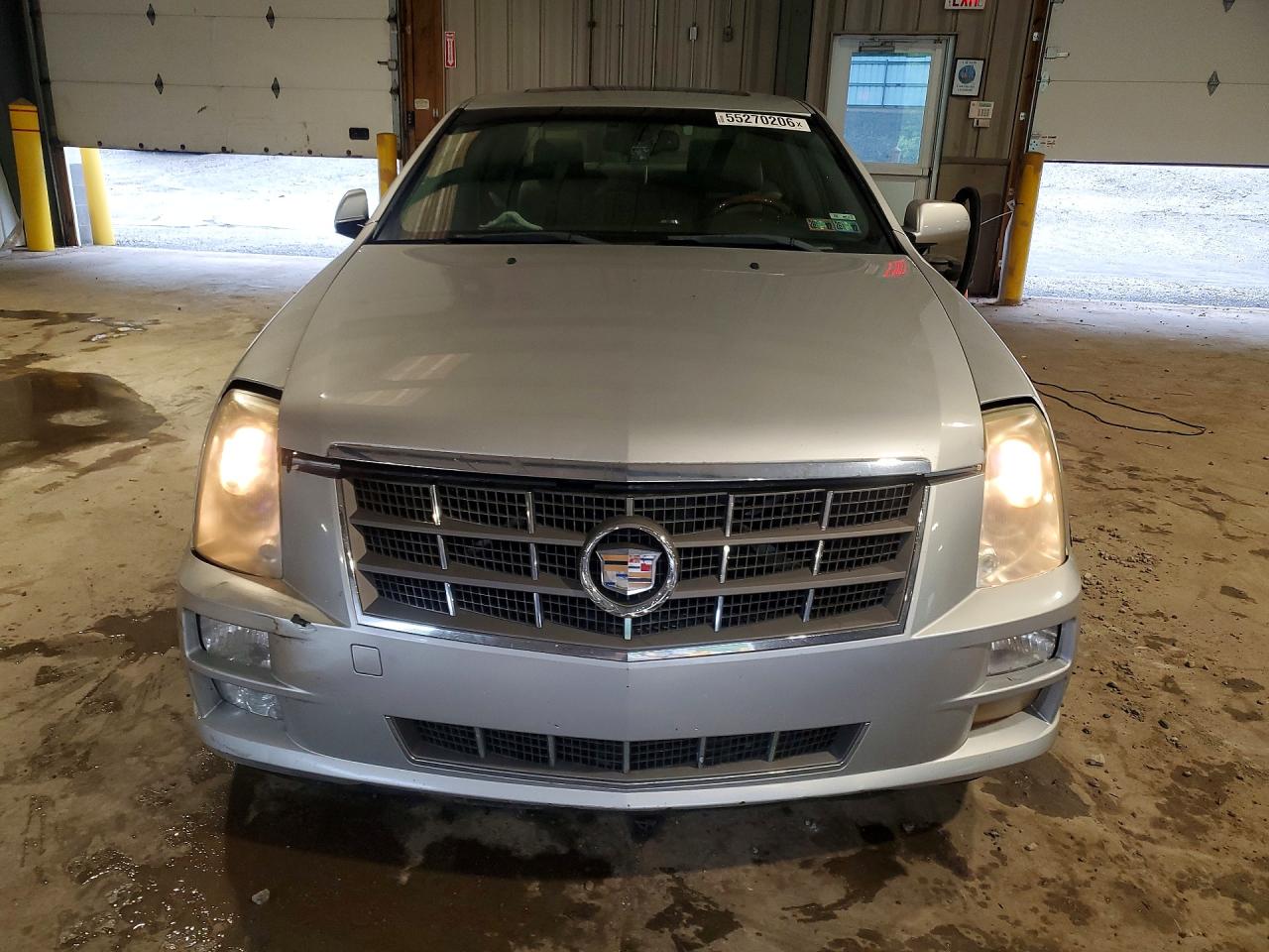 Cadillac STS