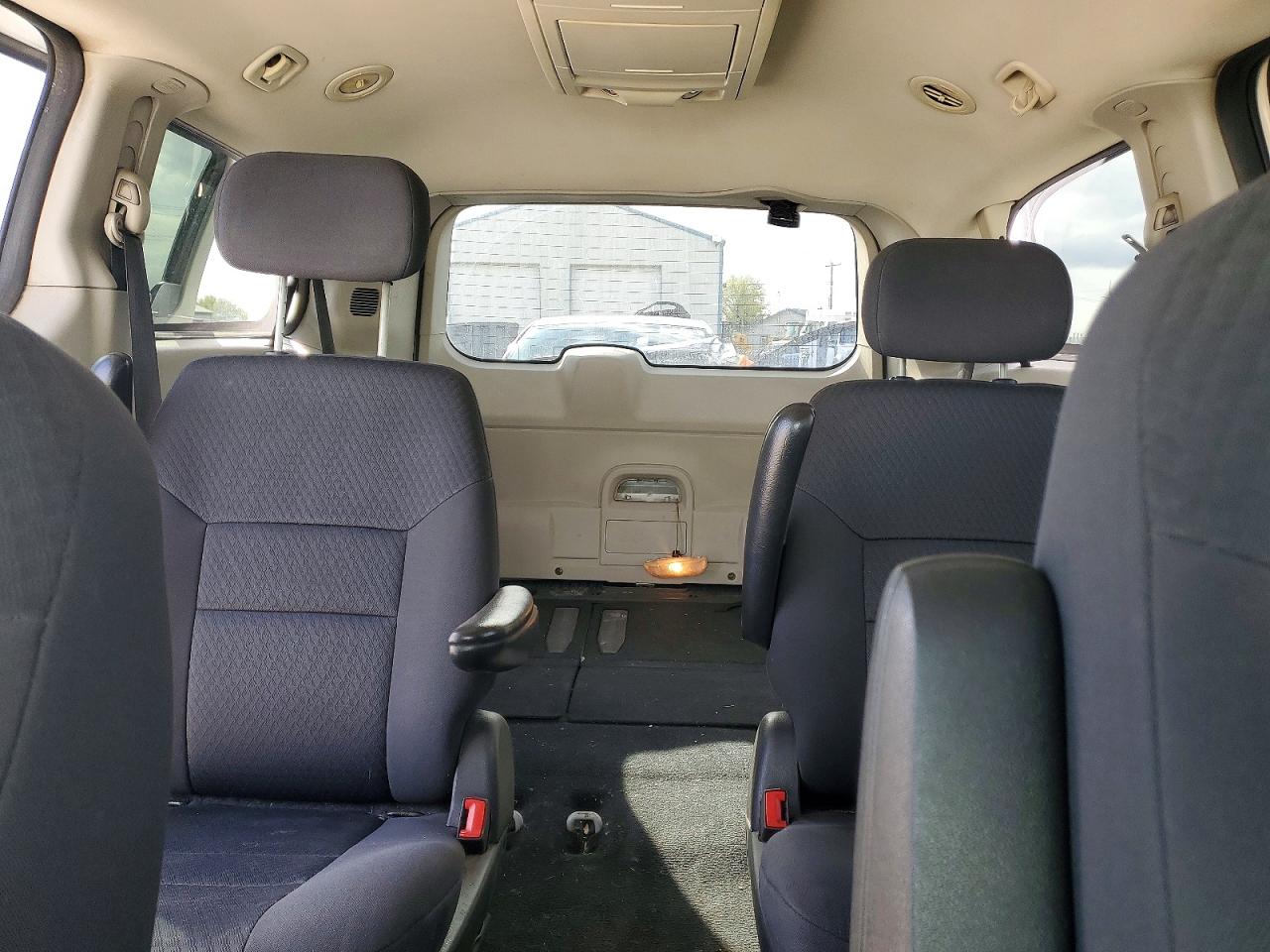 Dodge Caravan Sxt