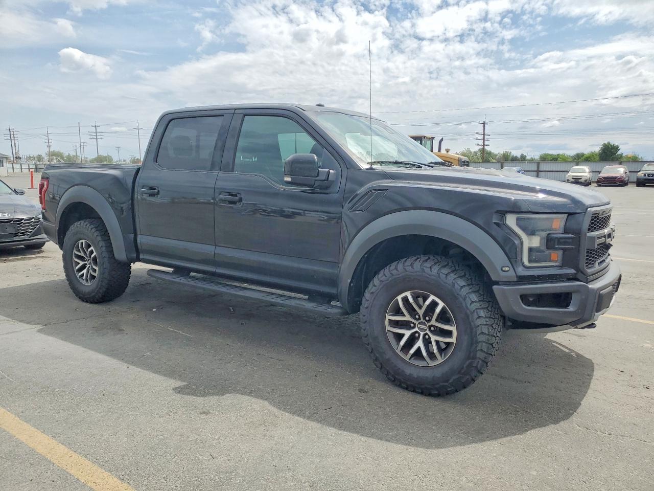 Ford F-150 Raptor