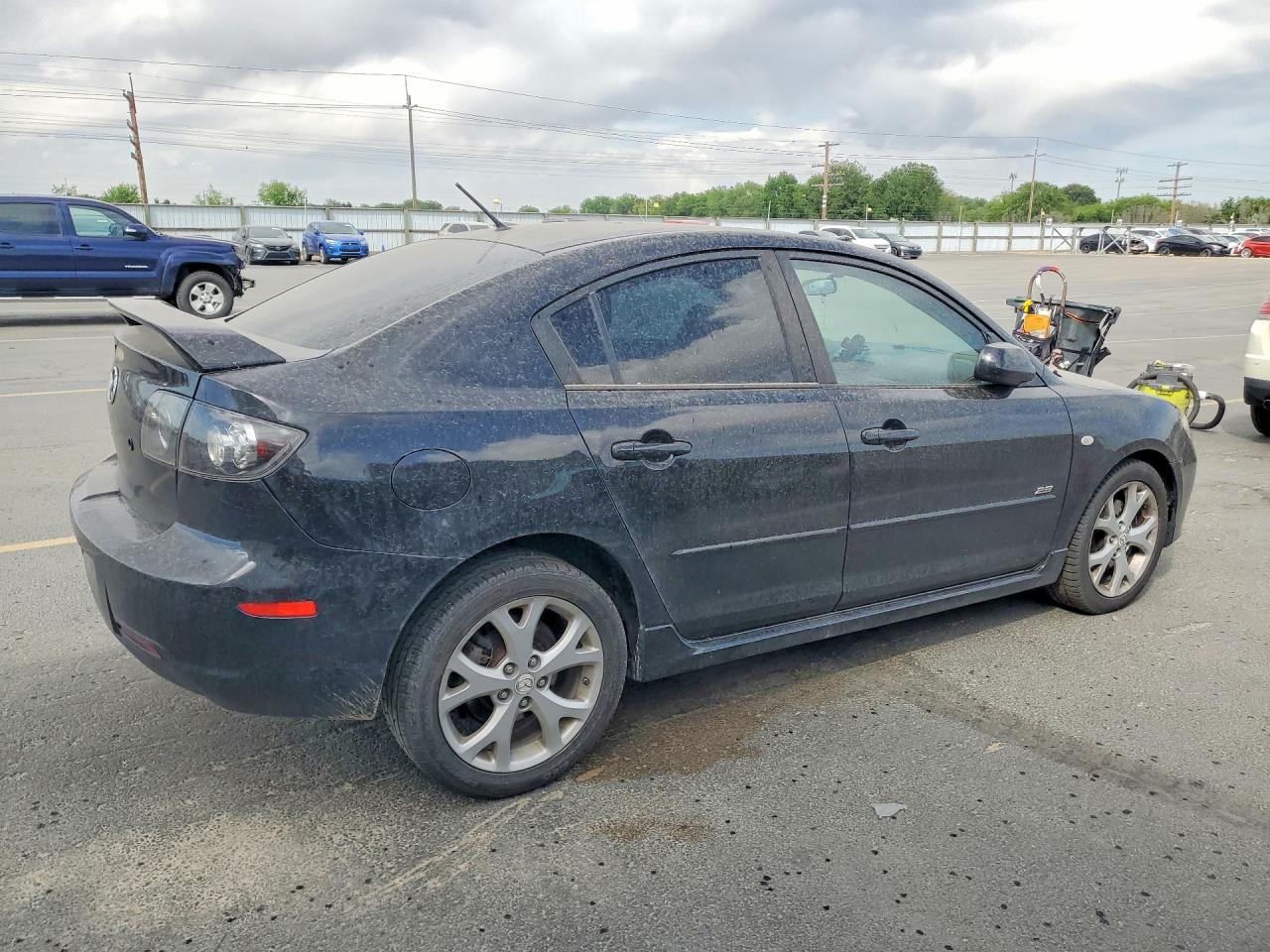 Mazda Mazda3 S