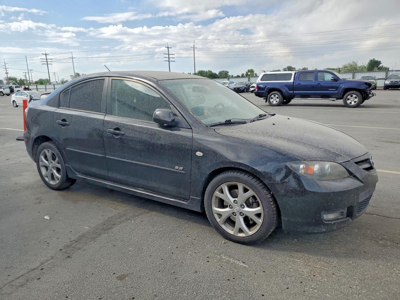 Mazda Mazda3 S