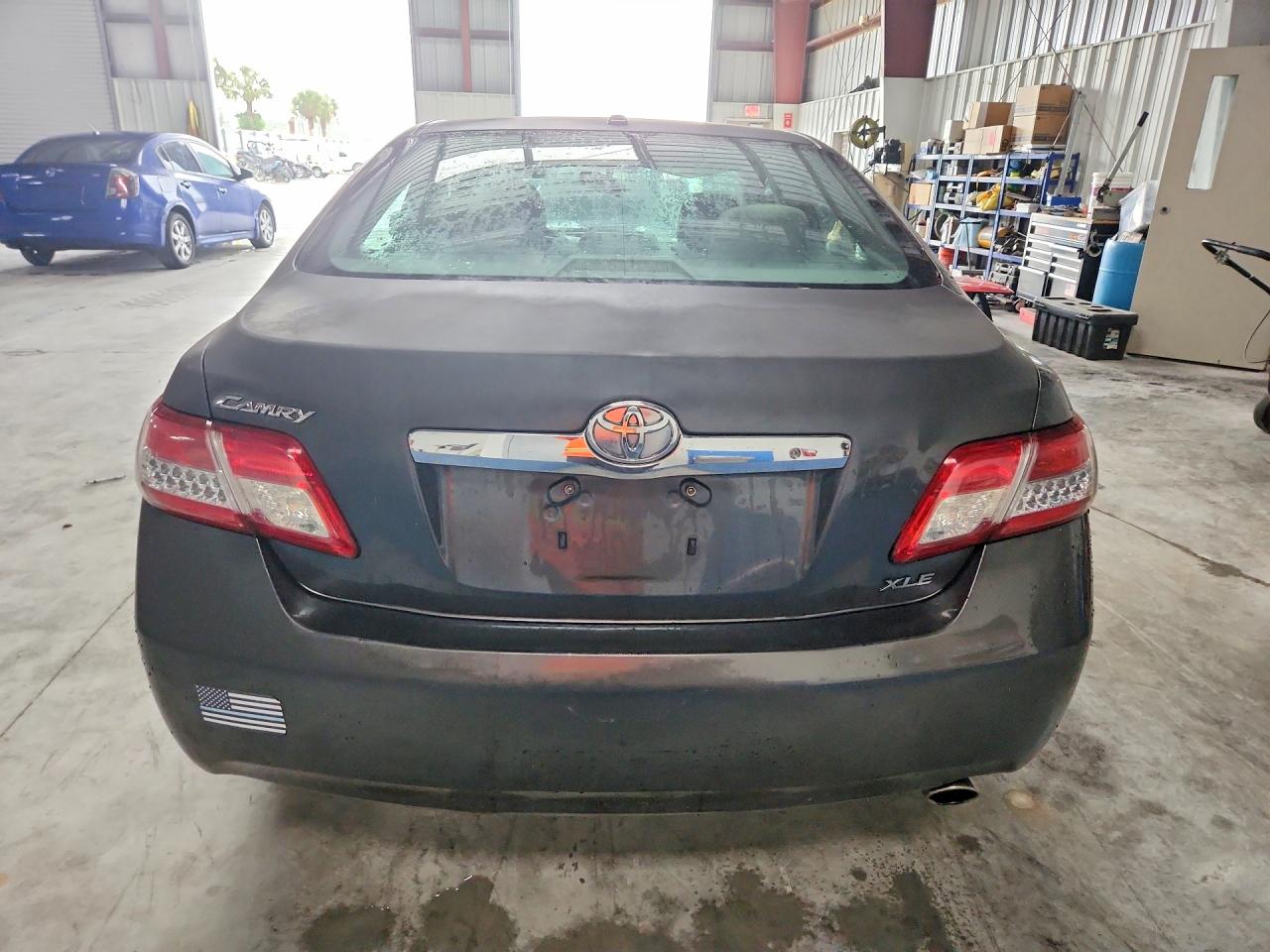 Toyota Camry Xle