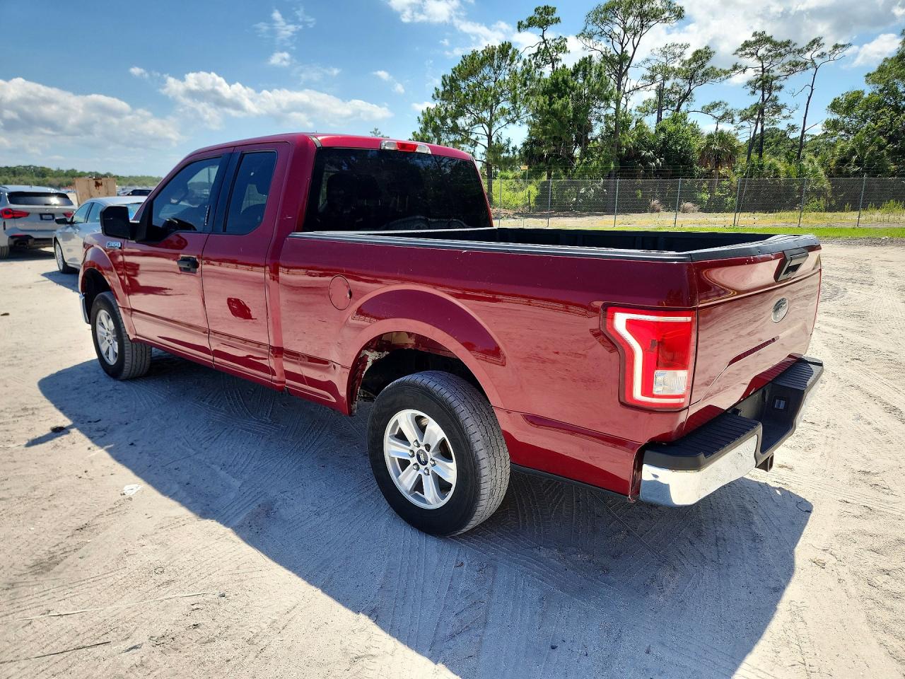 Ford F-150 Super Cab