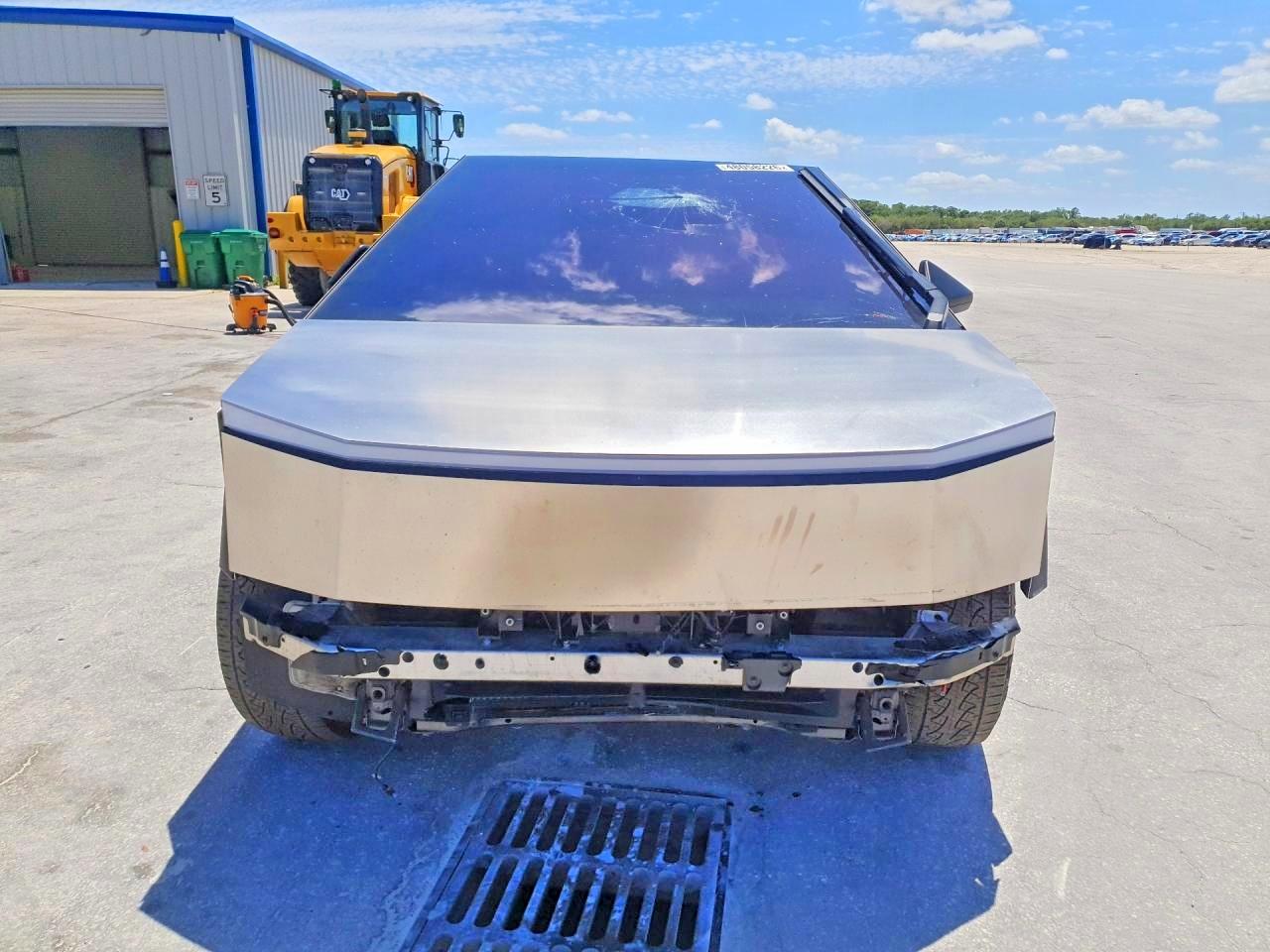 Tesla Cybertruck