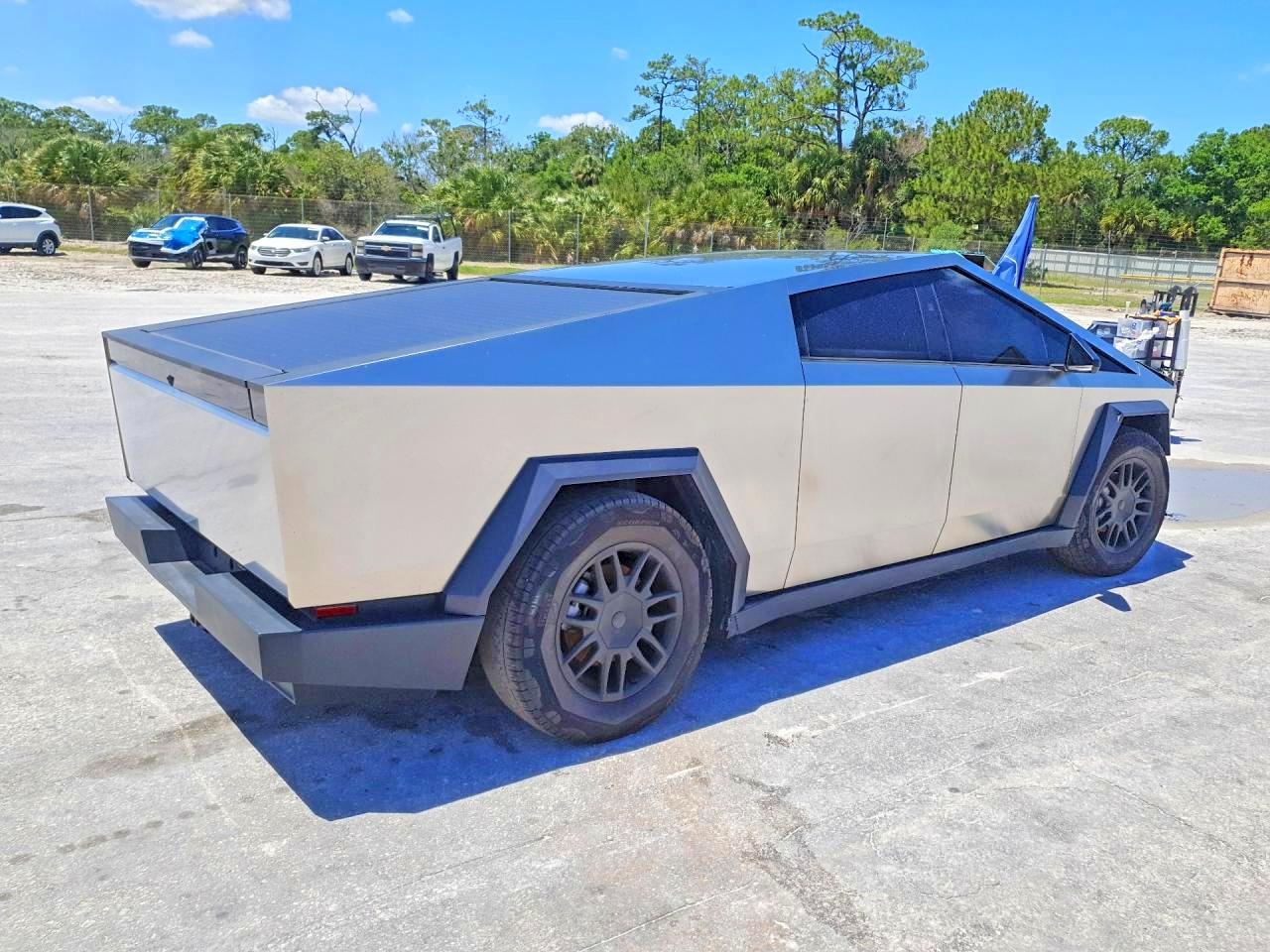 Tesla Cybertruck