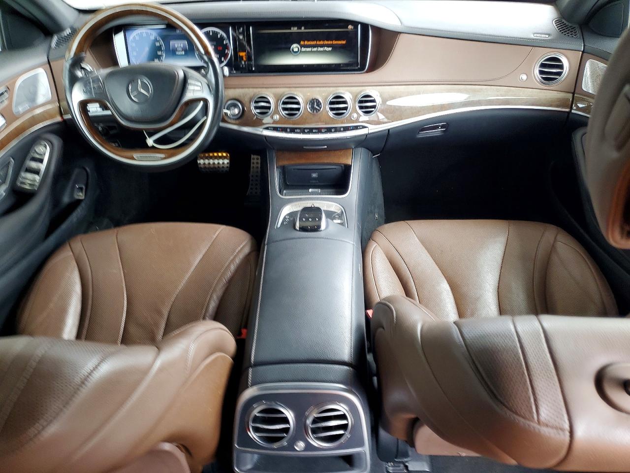 Mercedes-Benz S-Class 550