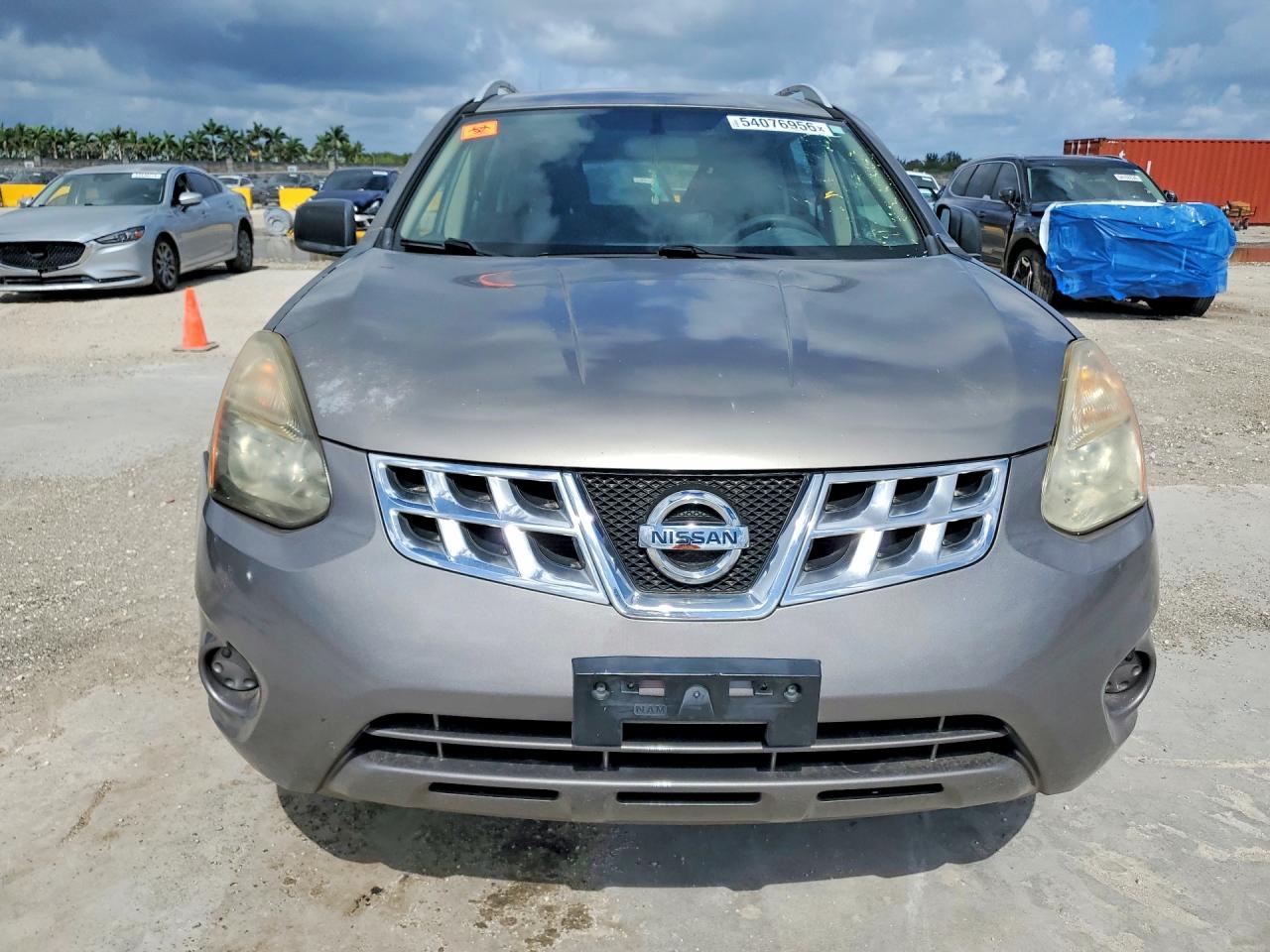 Nissan Rogue S
