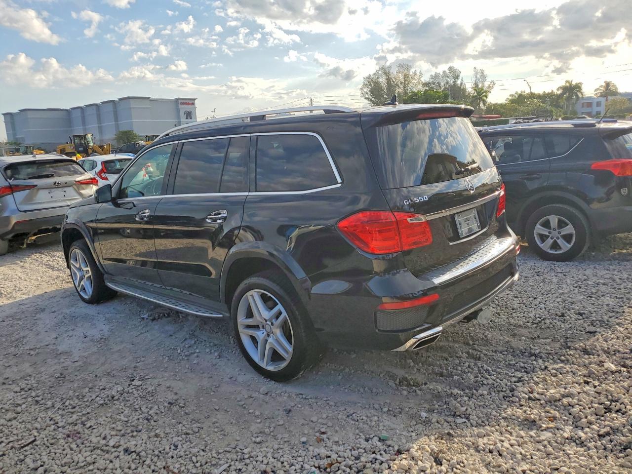 Mercedes-Benz G-Class 550 4matic