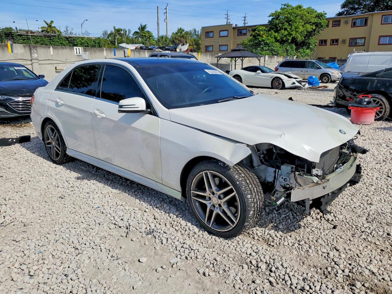 Mercedes-Benz E-Class 350