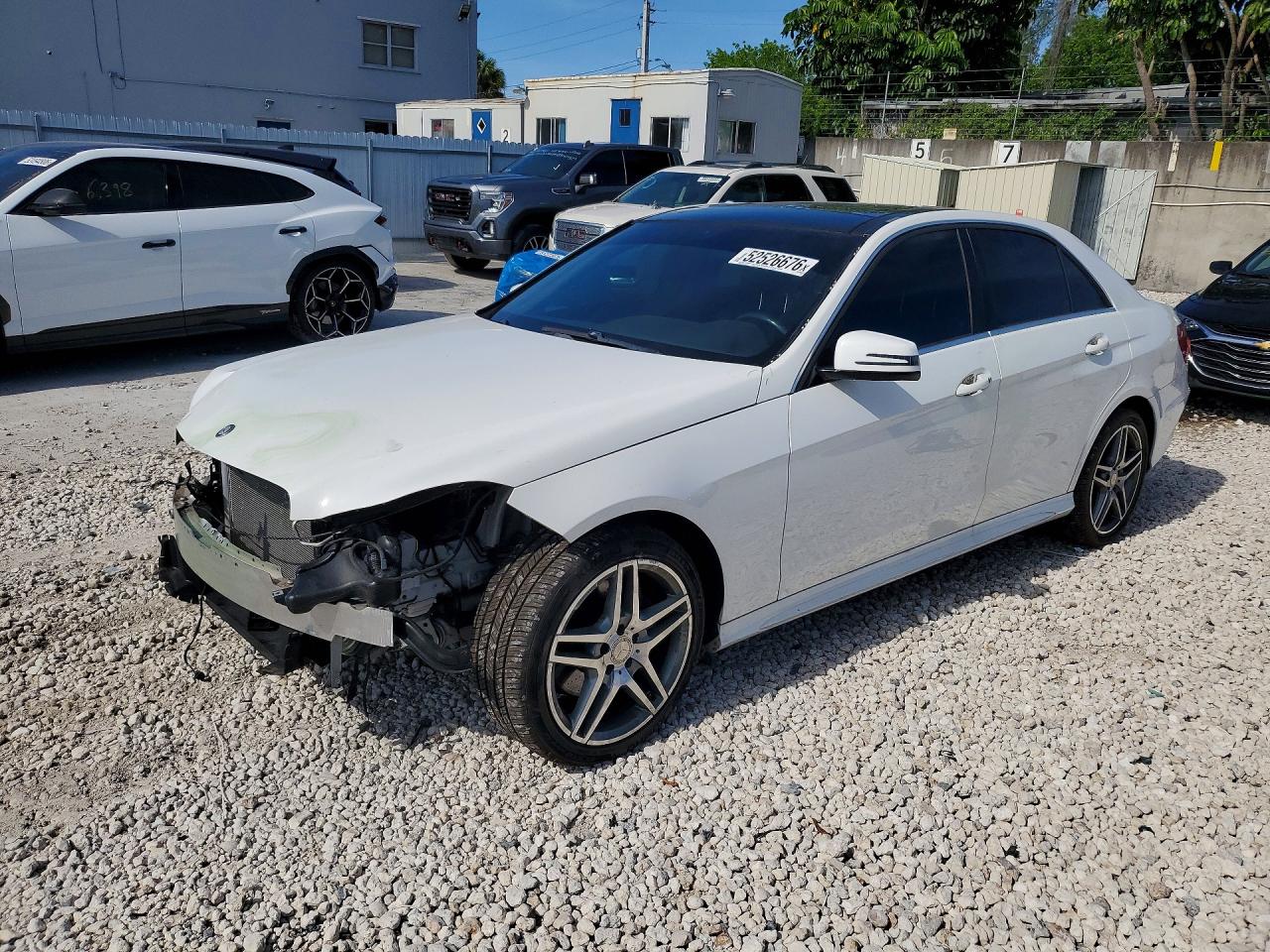 Salvage Mercedes-Benz E-Class Image