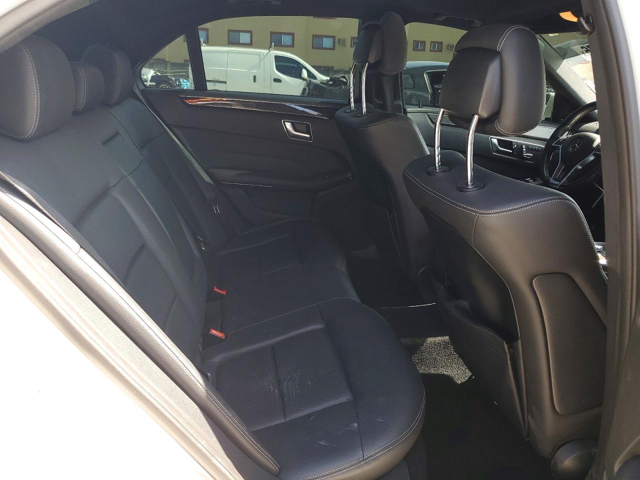 Mercedes-Benz E-Class 350