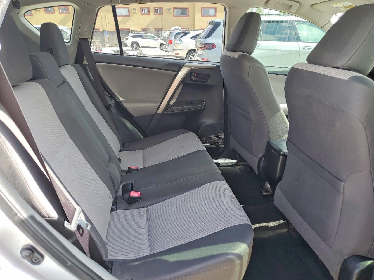 Toyota RAV4 Le