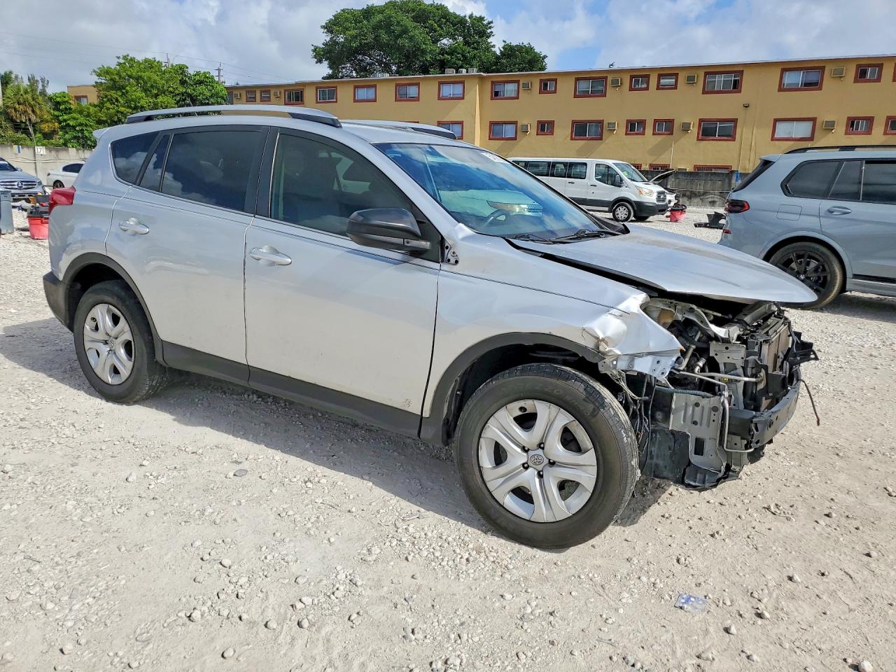 Toyota RAV4 Le